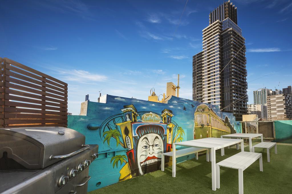 Mad Monkey Melbourne Hostel Екстериор снимка