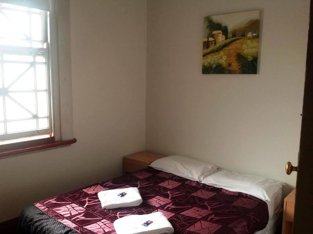 Mad Monkey Melbourne Hostel Екстериор снимка
