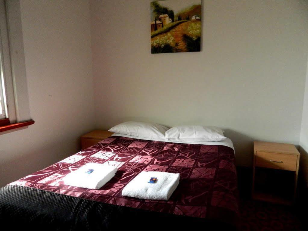 Mad Monkey Melbourne Hostel Екстериор снимка